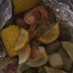 Meet your Posher, Danaja